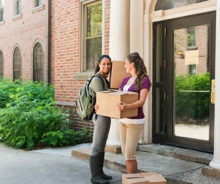 Office and Movers in Dubai Academic City.