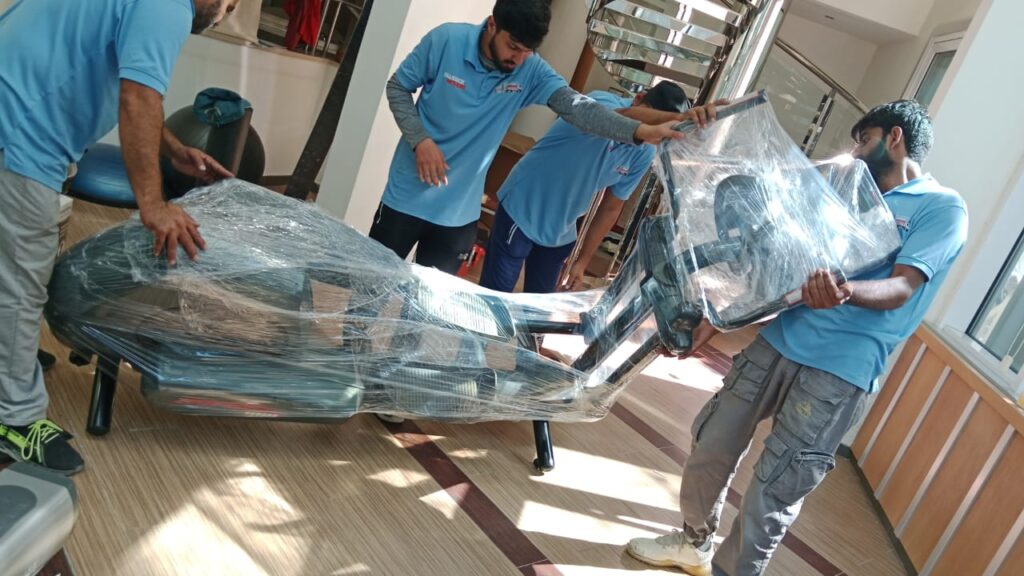 safe cardio machine moving in Dubai by Blue Box Movers